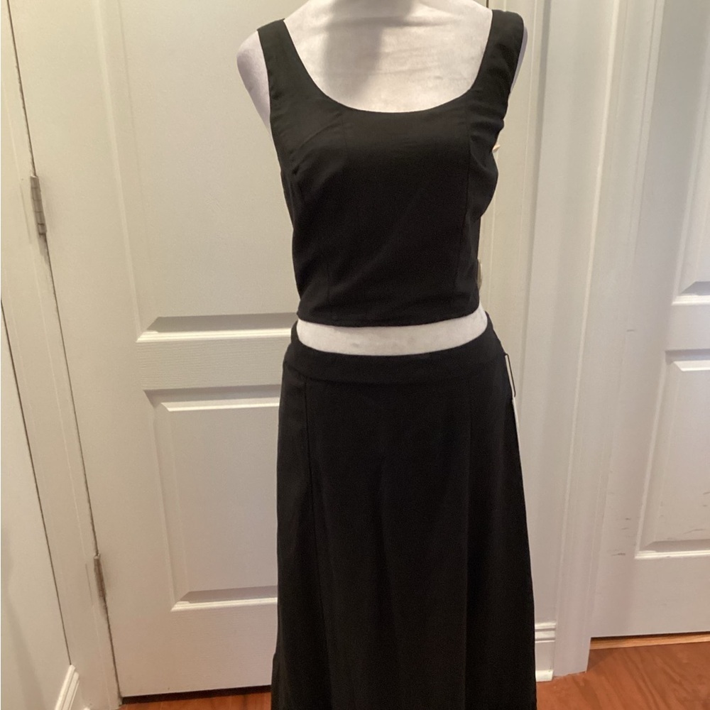 JAPANA Classic 2 Piece Set Ruffle Hem Skirt & Shirred Back Square Neck Top